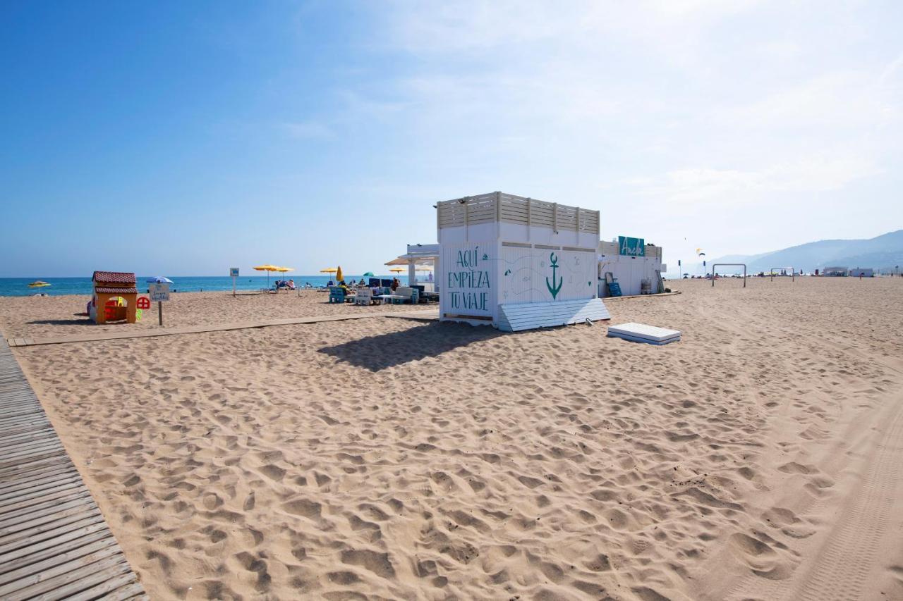 Apartamentos Marplana Castelldefels Kültér fotó