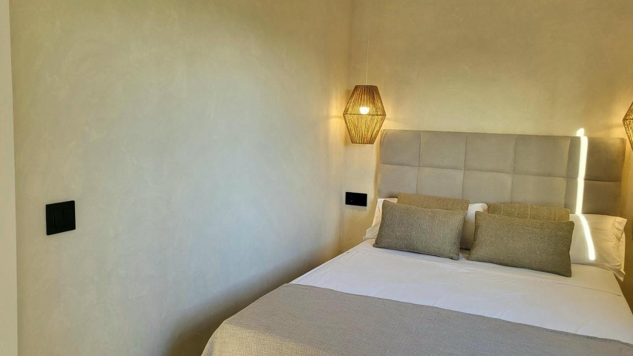 Apartamentos Marplana Castelldefels Kültér fotó
