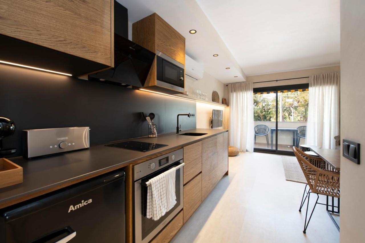 Apartamentos Marplana Castelldefels Kültér fotó