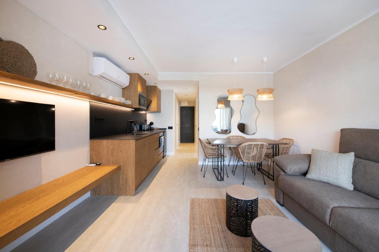 Apartamentos Marplana Castelldefels Kültér fotó